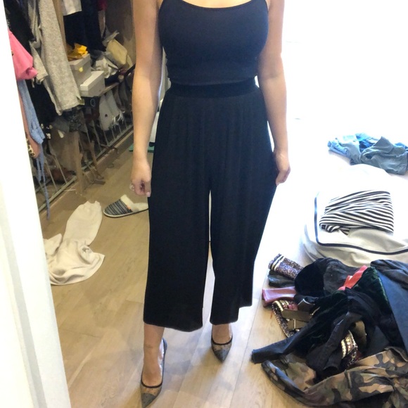 Zara flared cropped pants in XS - Picture 2 of 4
